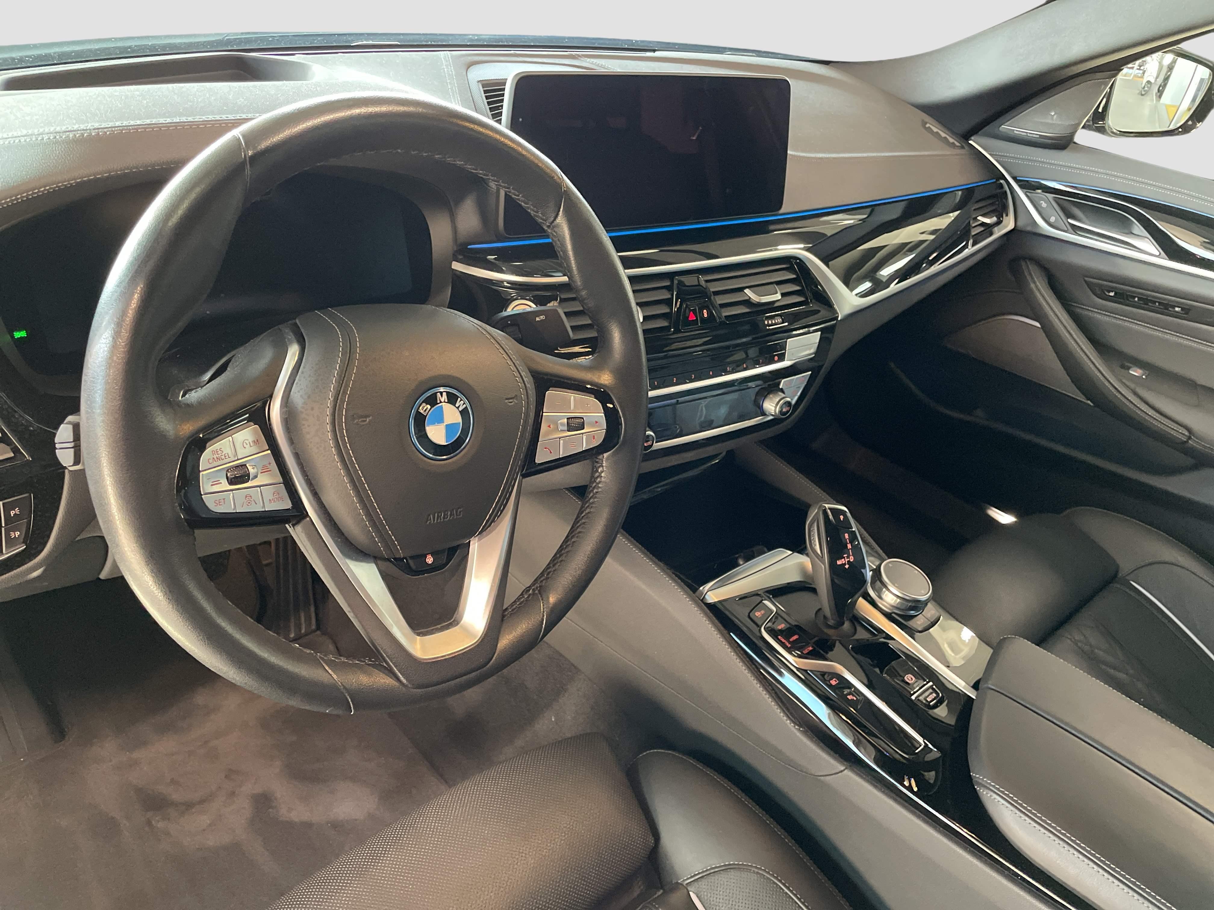 BMW 545 545e Sedan xDrive