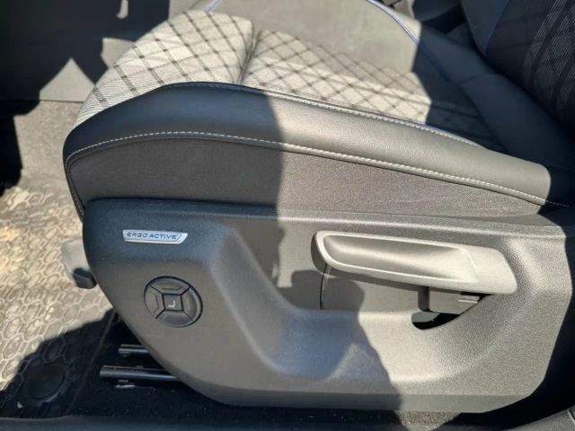 Volkswagen Tiguan 1.5 eTSI R-Line