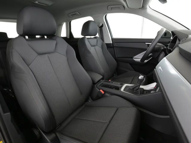 Audi Q3 35 TFSI S-Tronic