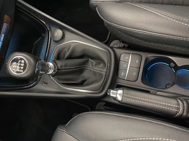 Ford Puma EcoBoost Titanium