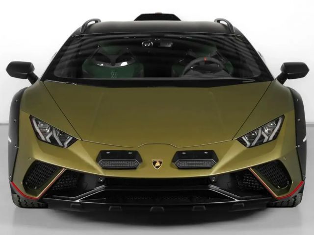 Lamborghini Huracan n Sterrato Verde Gea