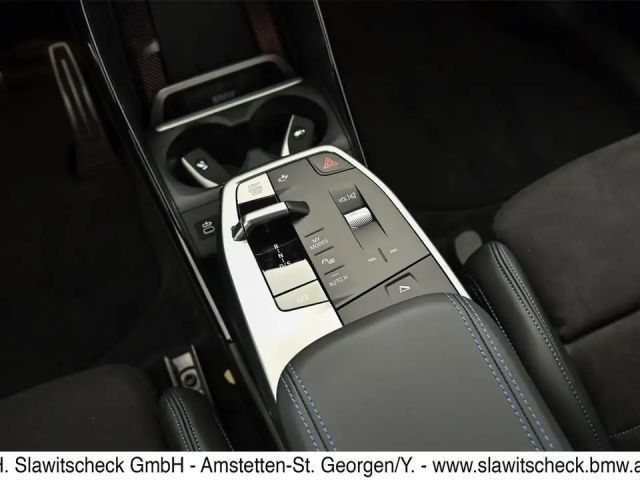 BMW 230 Active Tourer Sedan xDrive