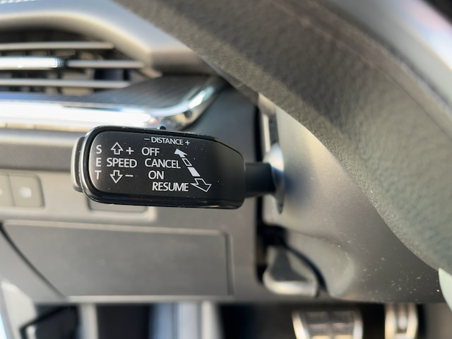 Skoda Enyaq AHK Navi ACC Virt LED PDC