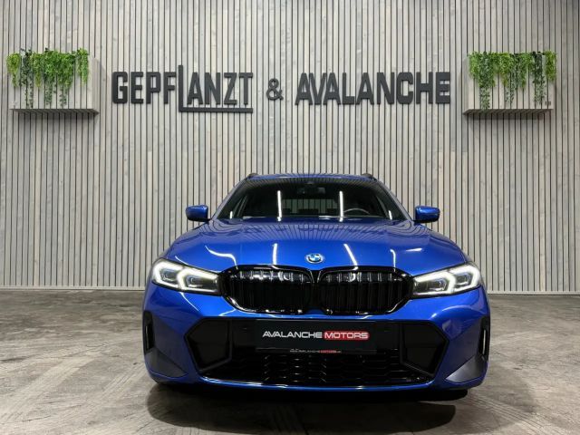 BMW 330 330e M-Sport Touring xDrive