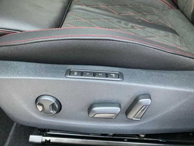 Skoda Octavia Combi RS