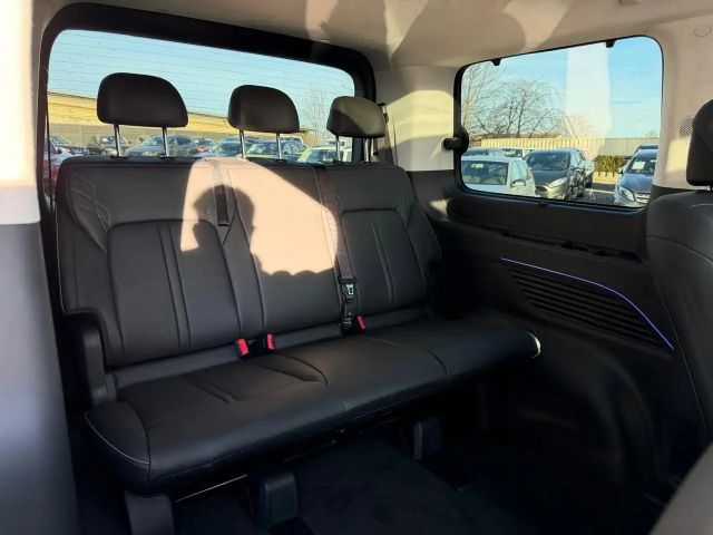 Hyundai Staria Prestige Hybrid 2WD Vollausstattung