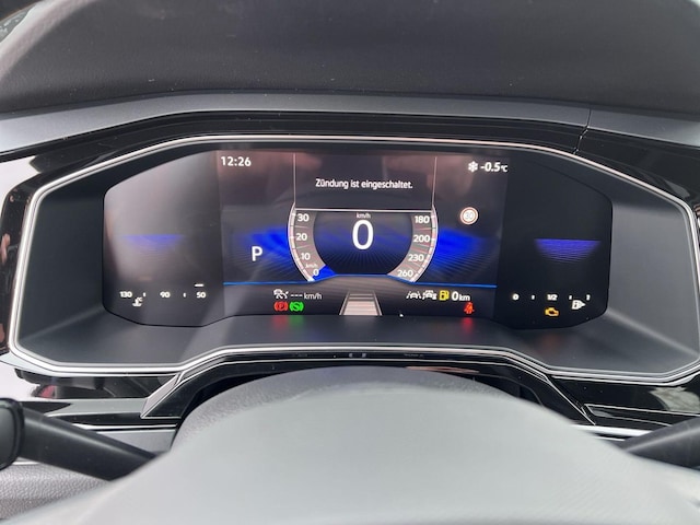 Volkswagen Polo 1.0 TSI DSG R-Line