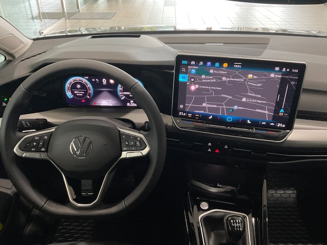 Volkswagen Golf 1.5 TSI Golf VIII