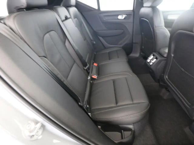 Volvo XC40 Dark Plus