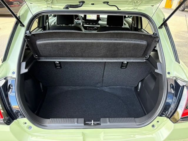 Suzuki Swift AllGrip Flash Hybrid