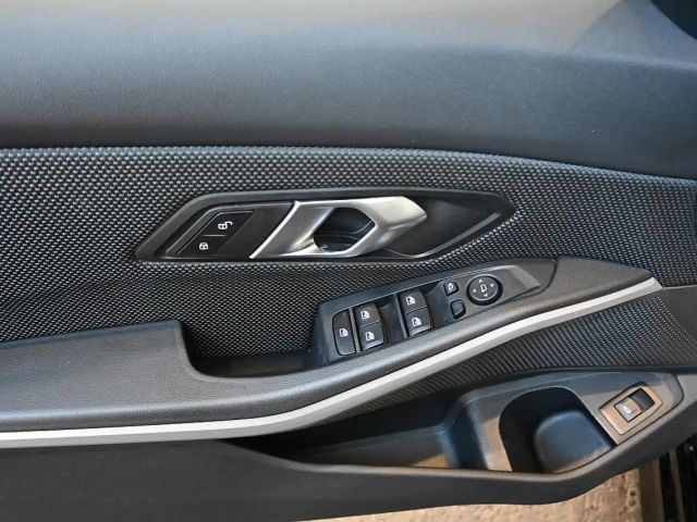 BMW 320 320d Touring xDrive