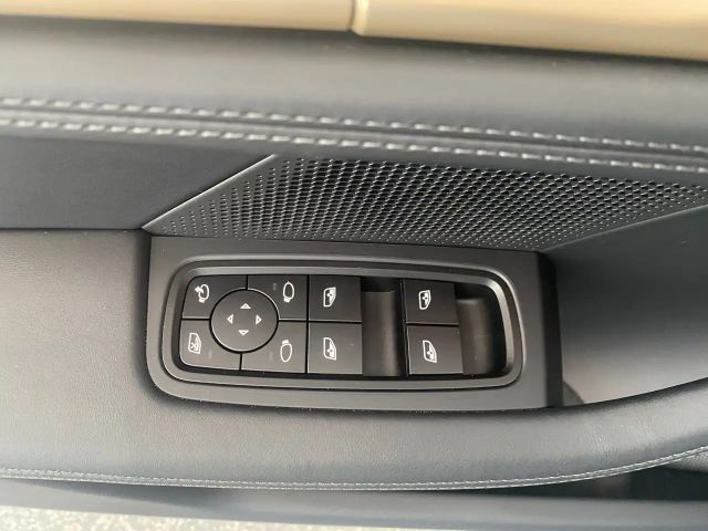 Porsche Taycan 4 Cross Turismo