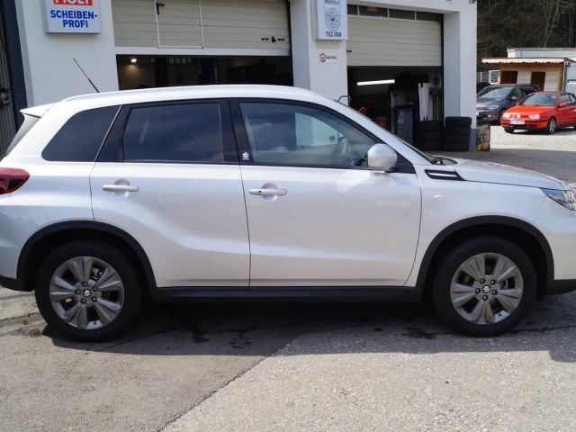 Suzuki Vitara AllGrip Hybrid Shine