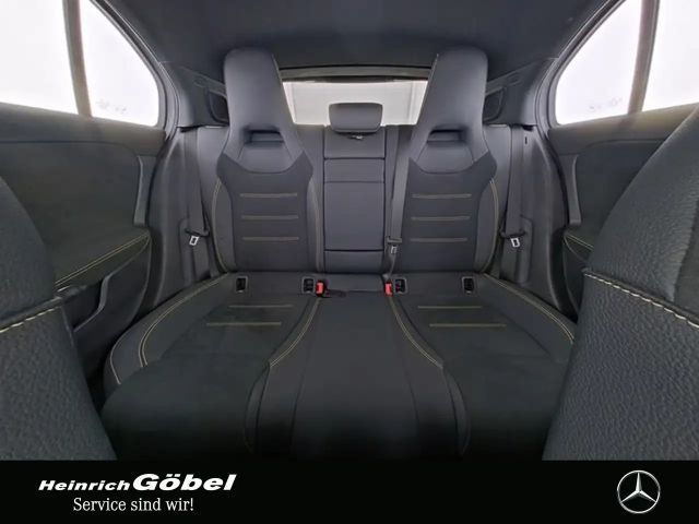 Mercedes-Benz A 45 AMG 4MATIC AMG Line