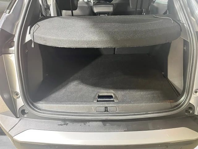 Peugeot 2008 Allure Pack EAT8 PureTech