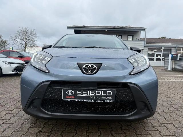 Toyota Aygo X Business Hatchback