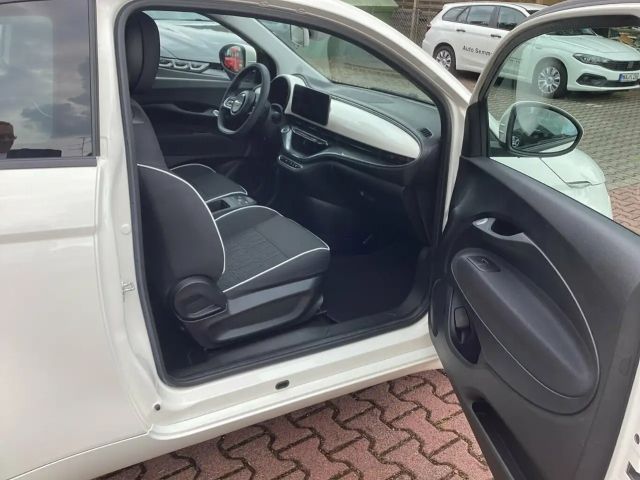 Fiat 500e 42kWh 118PS