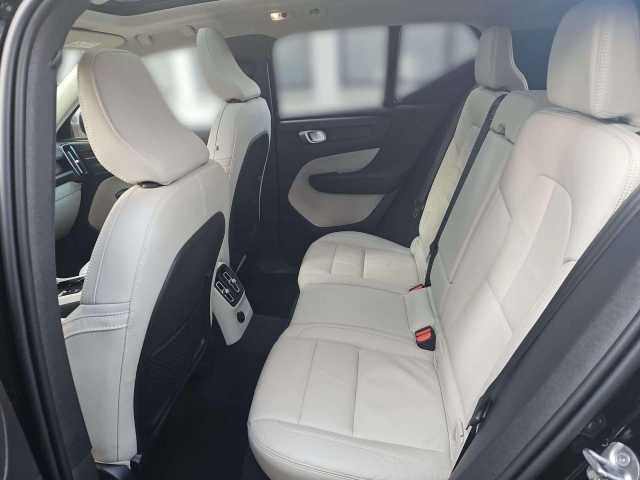 Volvo XC40 Dark Recharge Ultimate