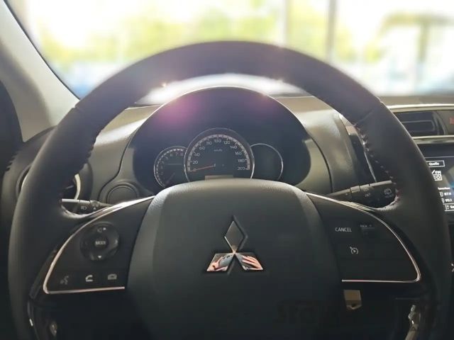 Mitsubishi Space Star Star