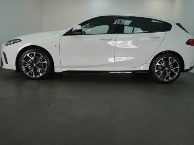 BMW 120 120i 5-deurs Sedan