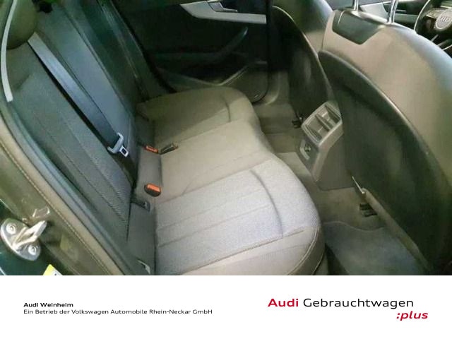Audi A4 40 TFSI Avant S-Tronic