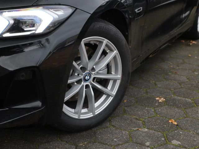 BMW 320 320e Touring