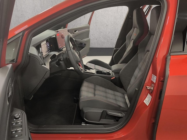 Volkswagen Golf 2.0 TSI DSG GTI Plus Style