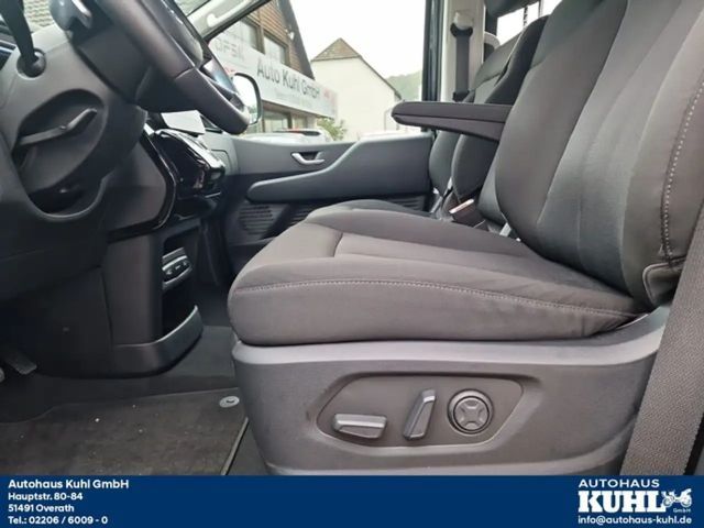 Hyundai Staria Trend