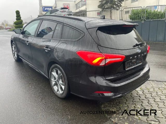 Ford Focus EcoBoost ST Line Wagon