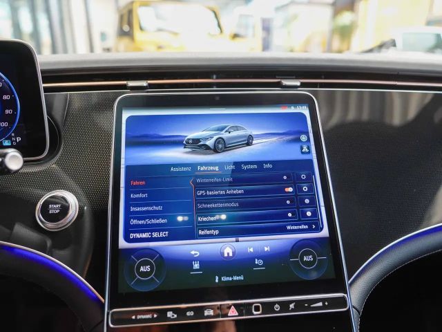 Mercedes-Benz EQE 350 AMG Line Sedan