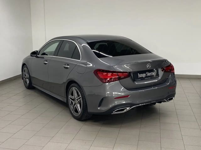 Mercedes-Benz A 200 AMG Line