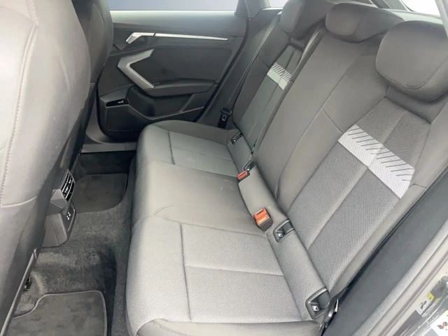 Audi A3 35 TFSI Sedan