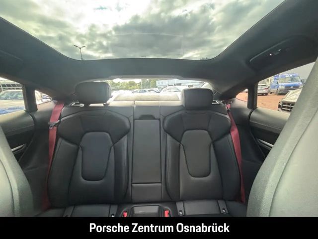 Porsche Taycan S Turbo