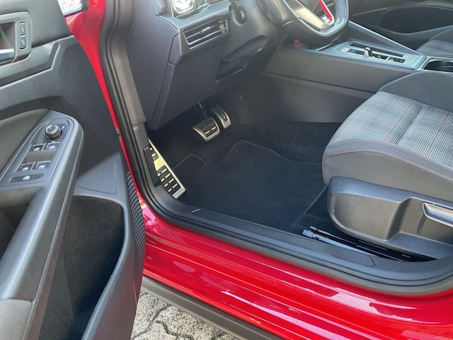 Volkswagen Golf 2.0 TSI DSG GTI Golf VIII