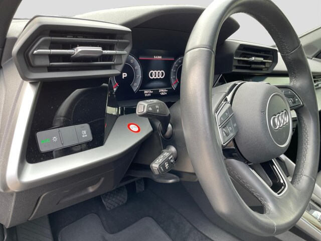 Audi A3 30 TFSI S-Tronic Sedan