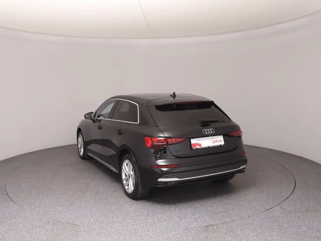 Audi A3 30 TFSI Sedan