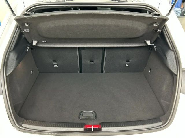 Mercedes-Benz A 250 A 250 e Hatchback