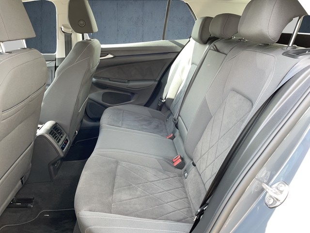 Volkswagen Golf 1.5 eTSI DSG Golf VIII Style