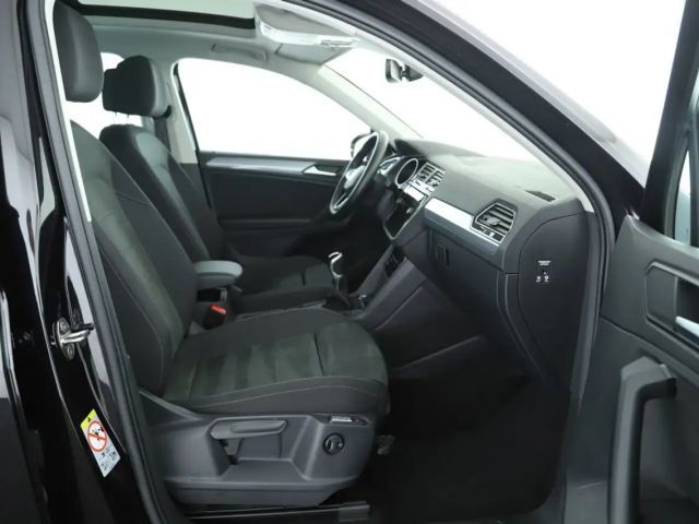 Volkswagen Tiguan IQ.Drive Life