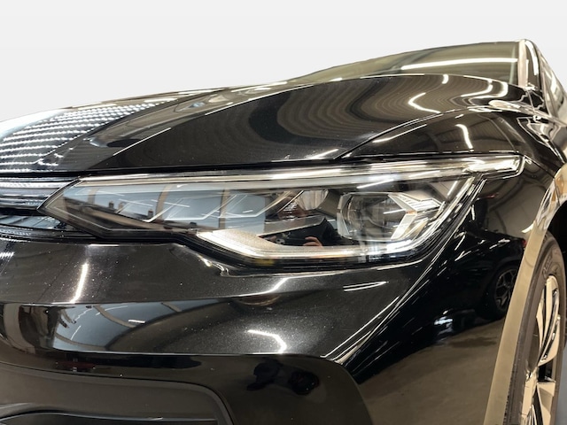 Volkswagen Golf 1.5 eTSI DSG Golf VIII Variant