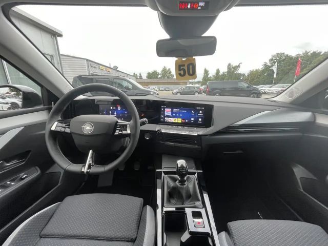 Opel Astra Edition Sports Tourer