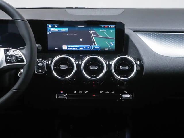 Mercedes-Benz B 180 Progressive