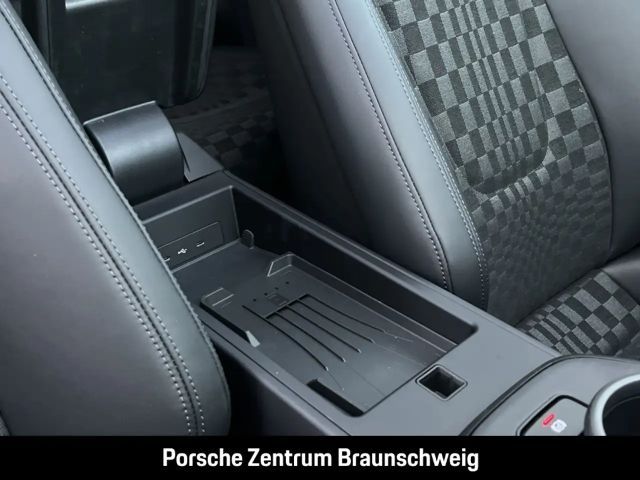 Porsche 992 Carrera Coupé