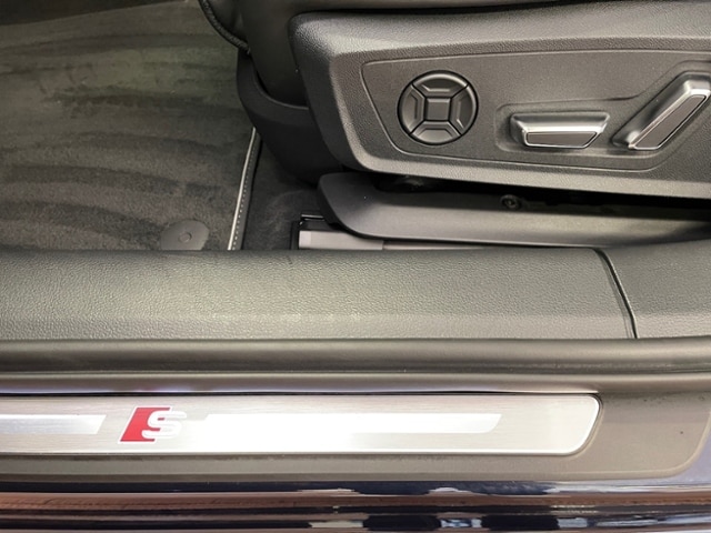 Audi S6 Avant Quattro