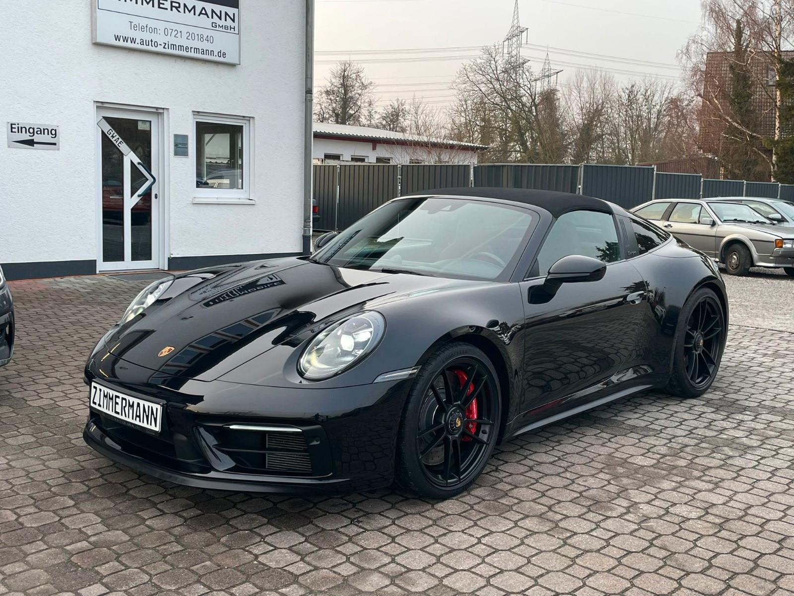 Porsche 911 4 992 Cabriolet GTS Targa