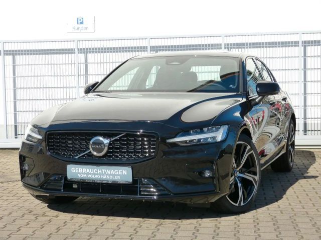 Volvo S60 Dark Plus