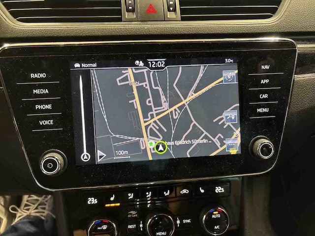 Skoda Superb 2.0 TSI Combi