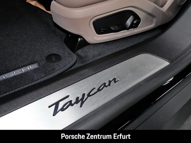 Porsche Taycan Performance Plus