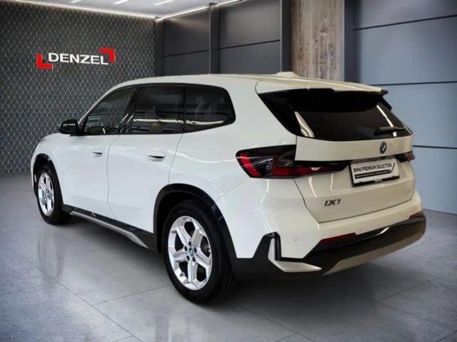 BMW iX1 xDrive30