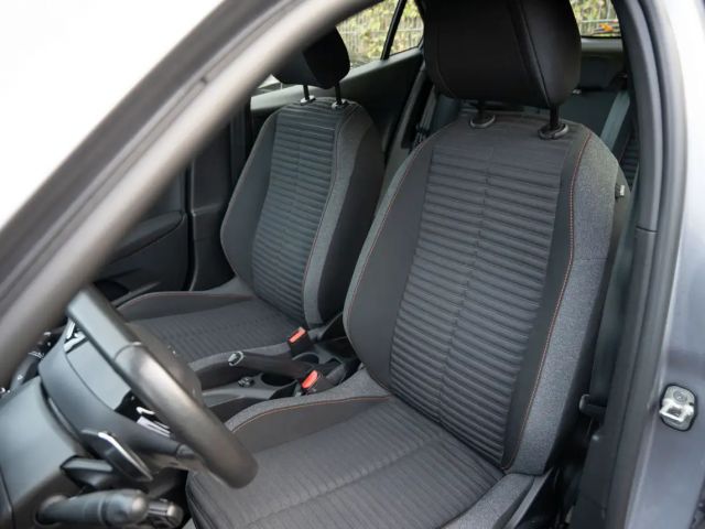 Peugeot 2008 Active Pack EAT8 PureTech